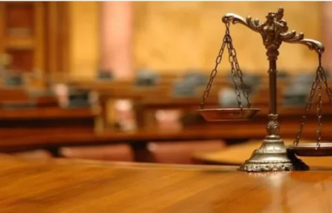 Συνελήφθη για λήψη φωτογραφίας κατά τη διάρκεια εκδίκασης υπόθεσης στο Δικαστικό Μέγαρο Καστοριάς