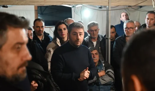Νίκος Ανδρουλάκης από τη Δυτική Μακεδονία: Σφοδρή επίθεση στην κυβέρνηση για ενέργεια, οικονομία και δημοκρατία
