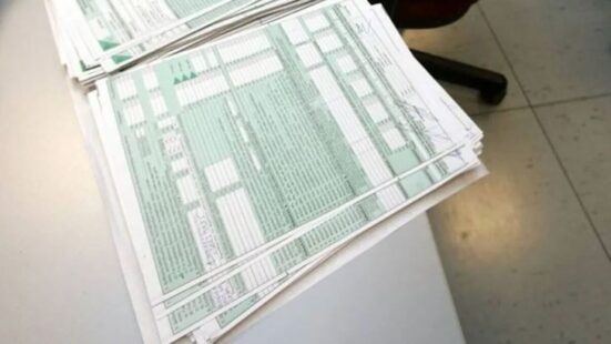 Έτοιμες φορολογικές δηλώσεις για 1,5 εκατ. μισθωτούς και συνταξιούχους – Οι παγίδες