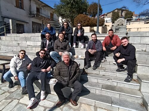 Κούλουμα και πέταγμα χαρταετού στο Μέγαρο (Βίντεο-Φωτογραφίες)