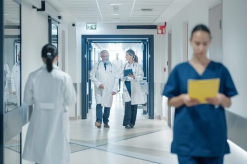 ΑΣΕΠ 2Κ/2026: Ξεκίνησαν οι αιτήσεις για 1.696 μόνιμες προσλήψεις στα νοσοκομεία