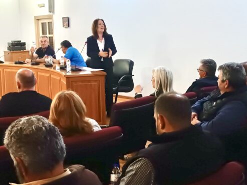 Καλλιόπη Βέττα: Οι αγρότες του Βοΐου και της Π.Ε. Κοζάνης είναι σε απόγνωση
